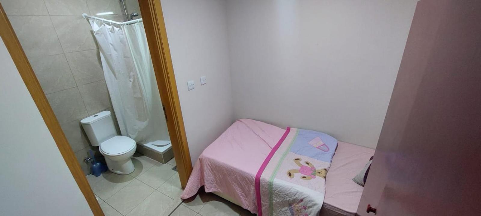 Budget Rooms With Private Bathroom For 'Girls' Only In Dubai, Marina Exterior foto